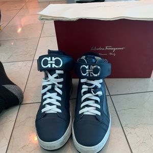 Ferragamo Men shoes size 9